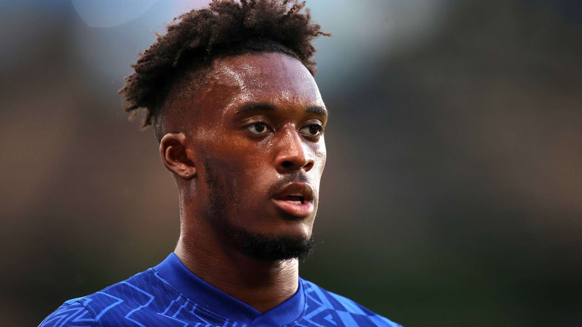 罗甲联赛冠军球队高薪邀斯坦丘加盟武汉三镇核心打造新阵容